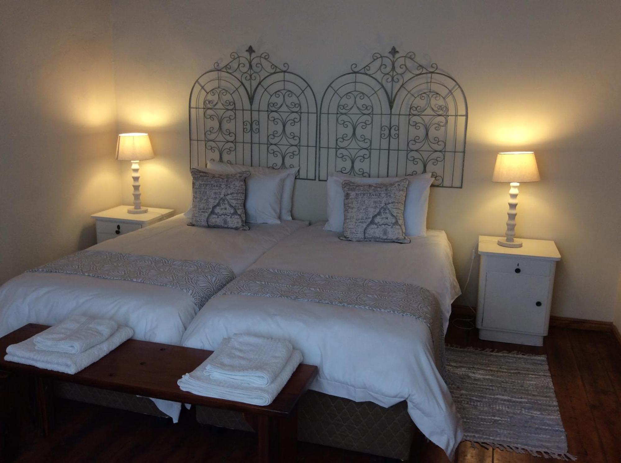 Pepper Tree Accommodation Бофорт-Уэст Номер фото